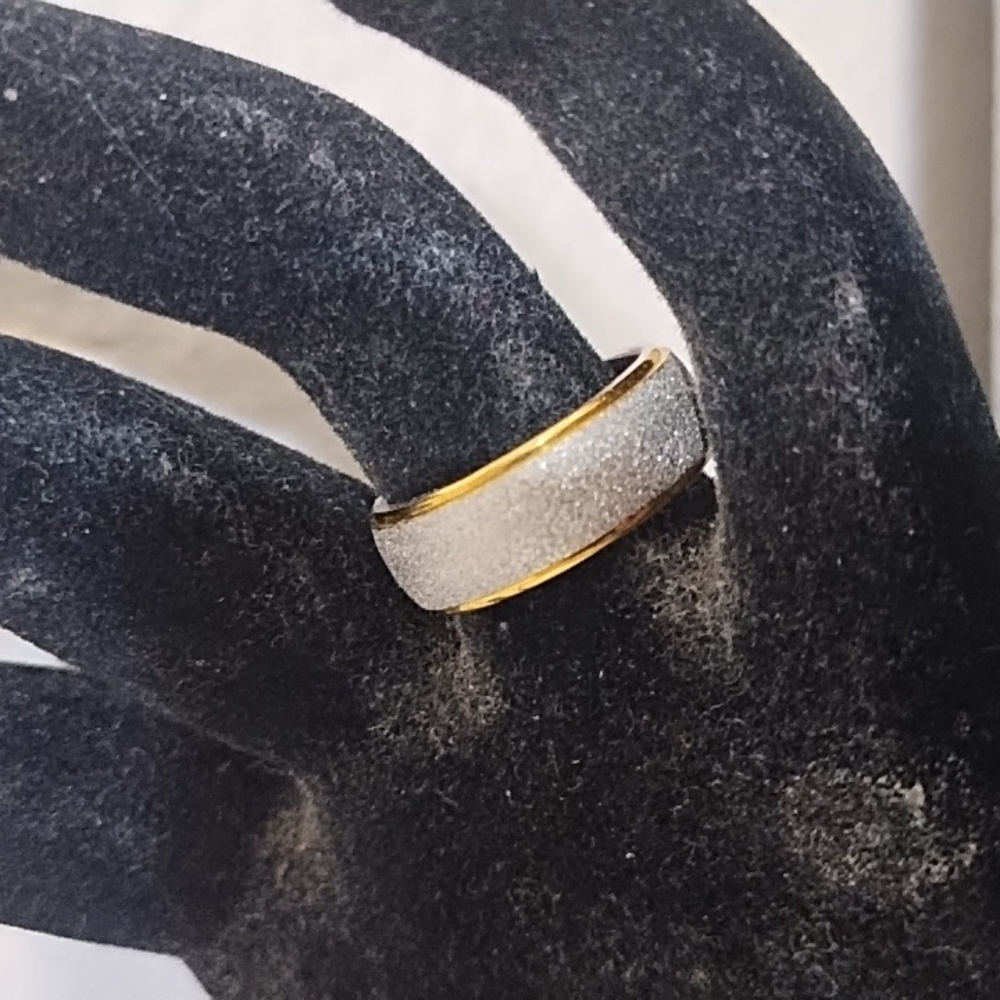 Stainless Steel Ring - Picture 4 of 7